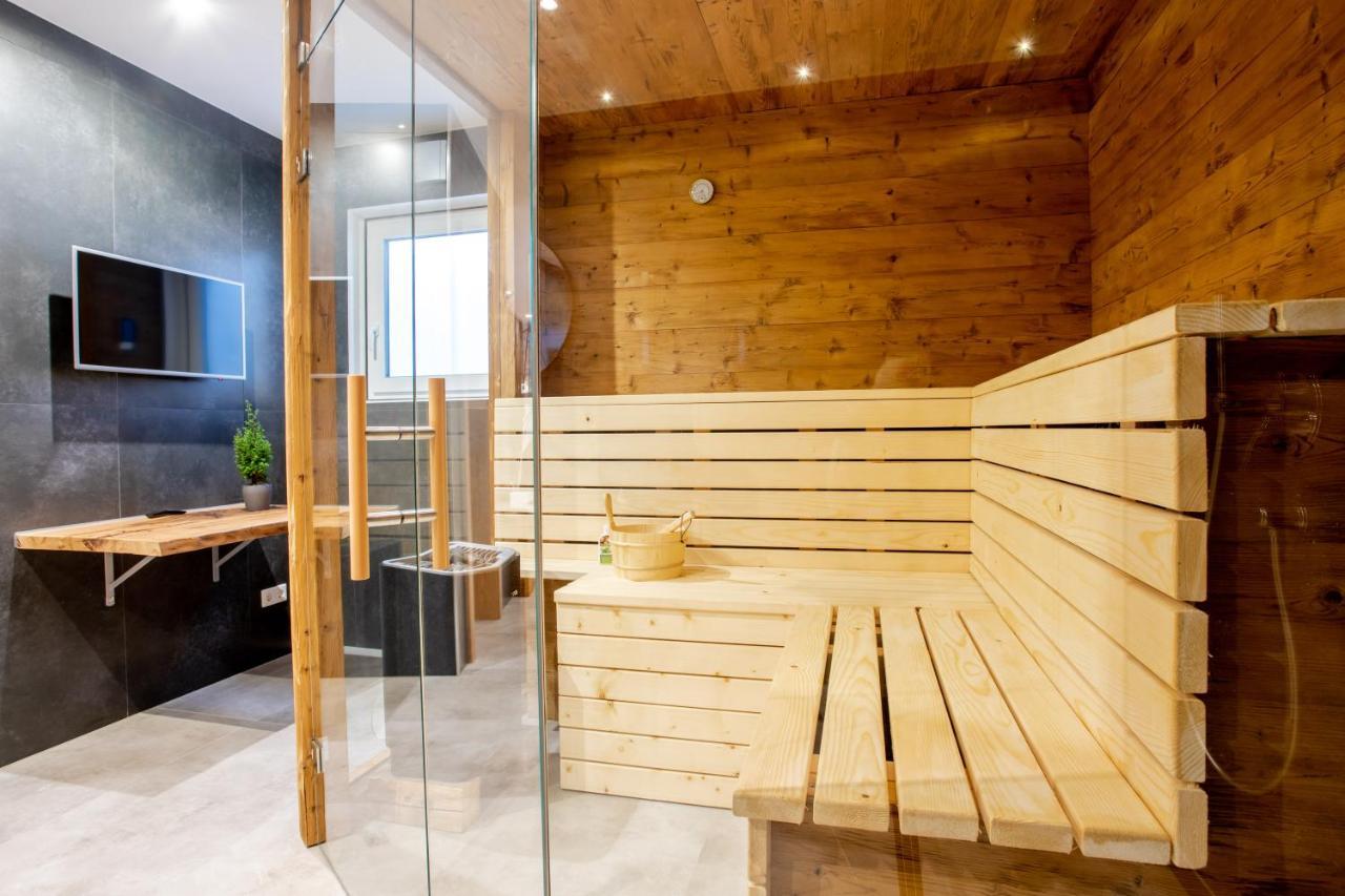 Private Spa & Garden Alpi ガルミッシュ・パルテンキルヒェン エクステリア 写真