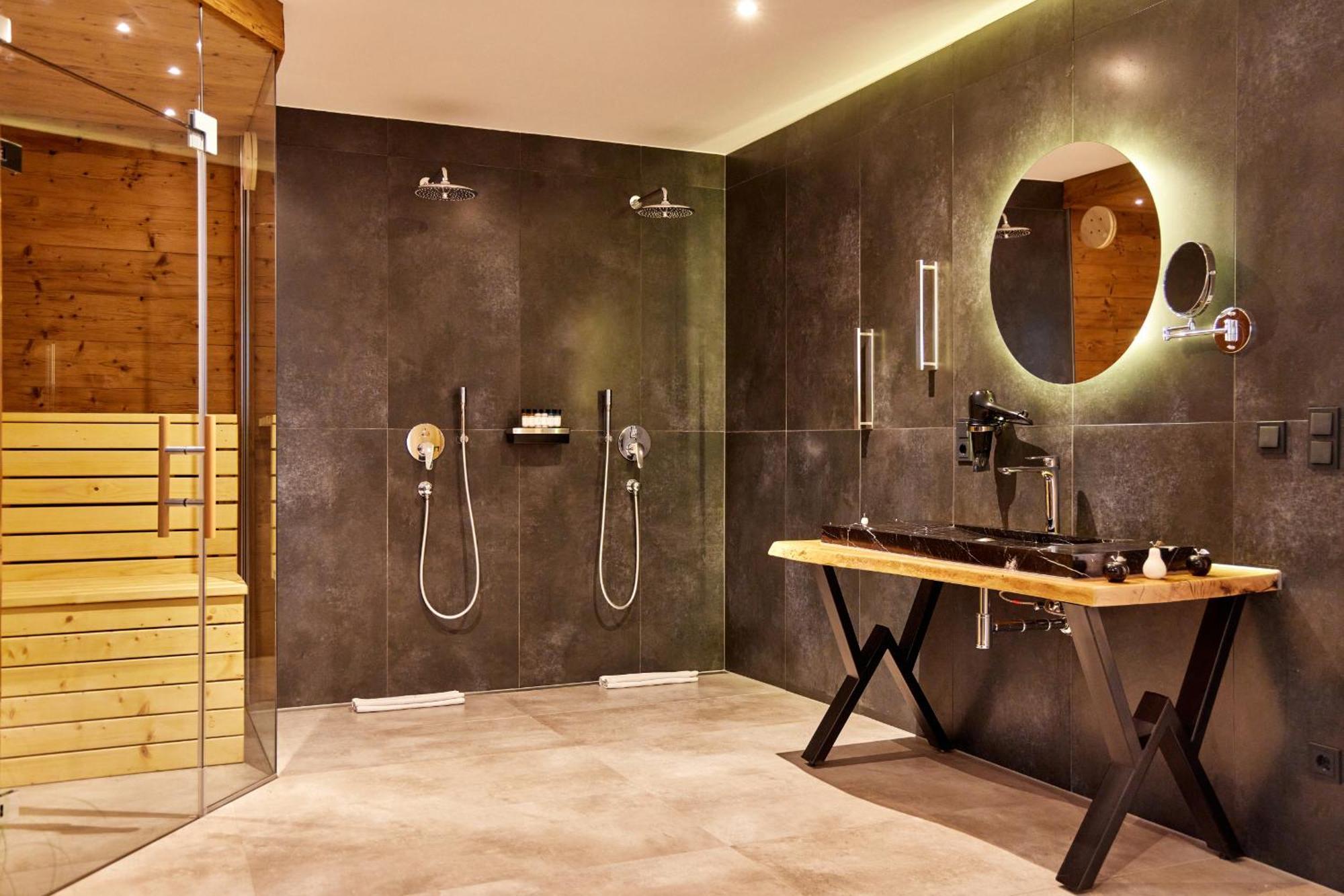 Private Spa & Garden Alpi ガルミッシュ・パルテンキルヒェン エクステリア 写真